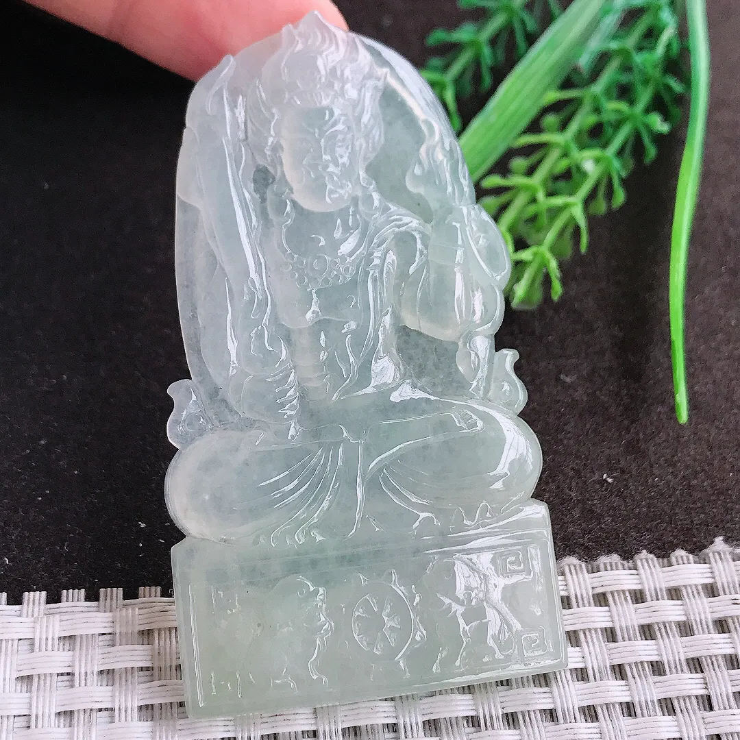 天然A货翡翠73/40/5.8老坑冰胶果冻冰晴不动明王吊坠翡翠挂件