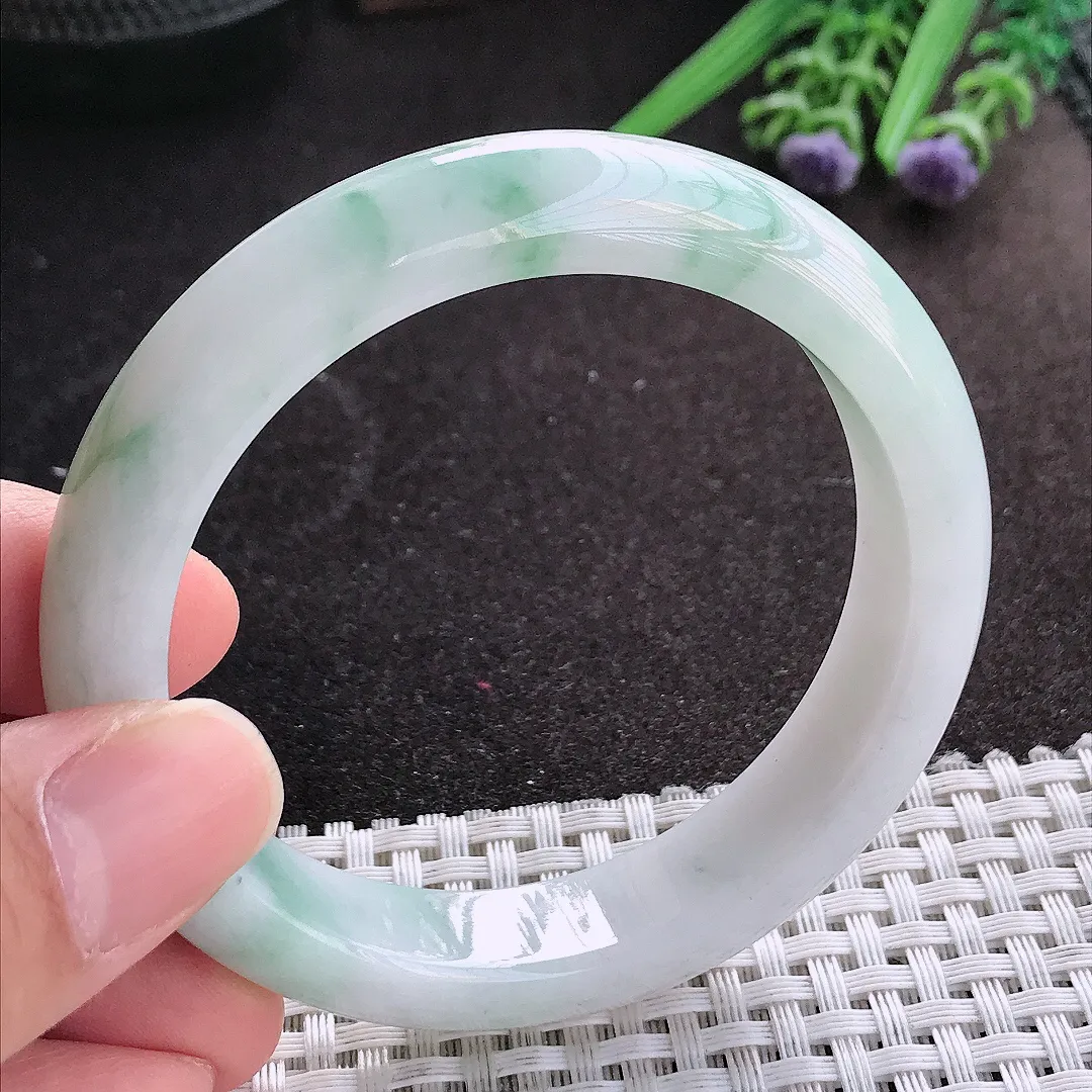 天然A货翡翠55.5/12.6/8.6老坑精美冰润飘花手镯宽边玉镯