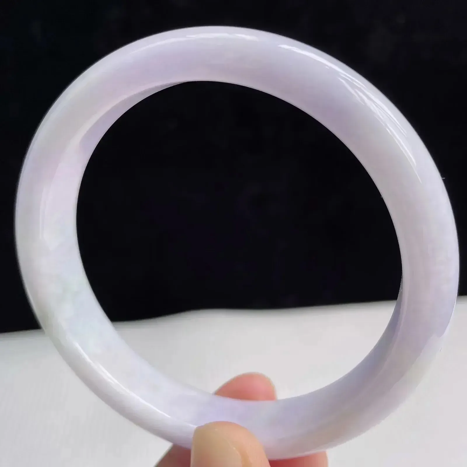 58圈有种有色天然翡翠A货淡紫玉手镯好种水春彩水润手镯50.11g