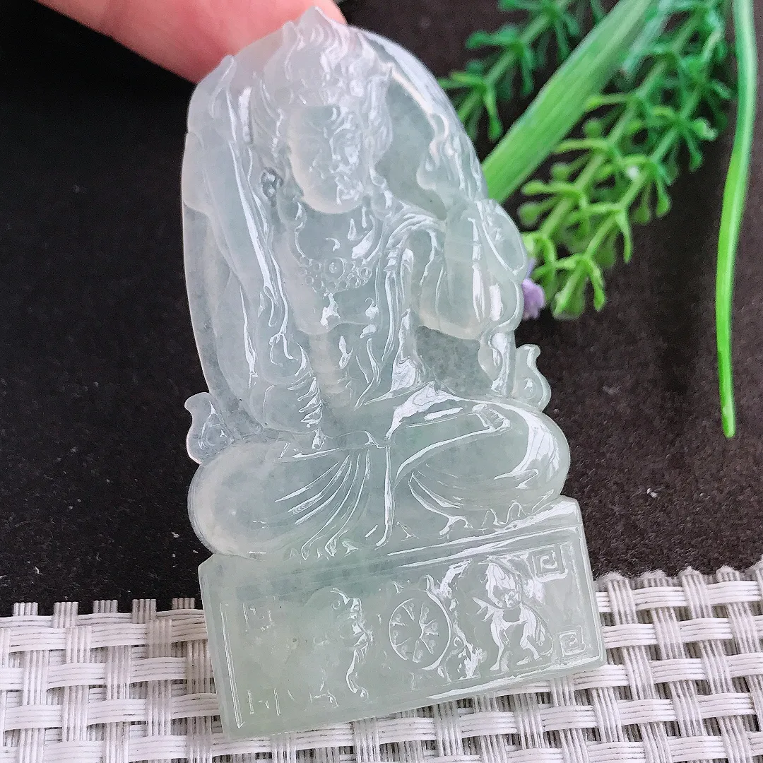 天然A货翡翠73/40/5.8老坑冰胶果冻冰晴不动明王吊坠翡翠挂件