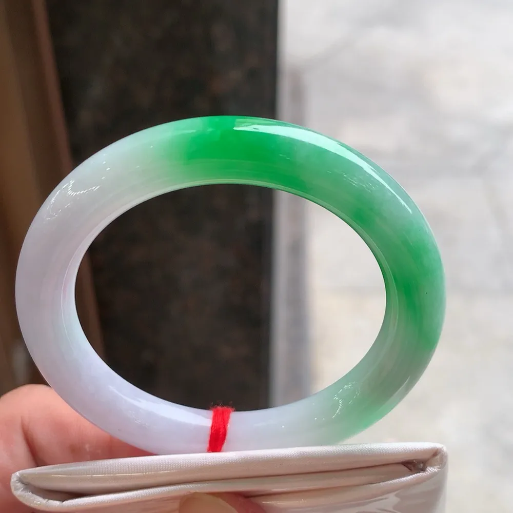 圆条冰糯春彩 无瑕 尺寸:50.4/9.4 色好