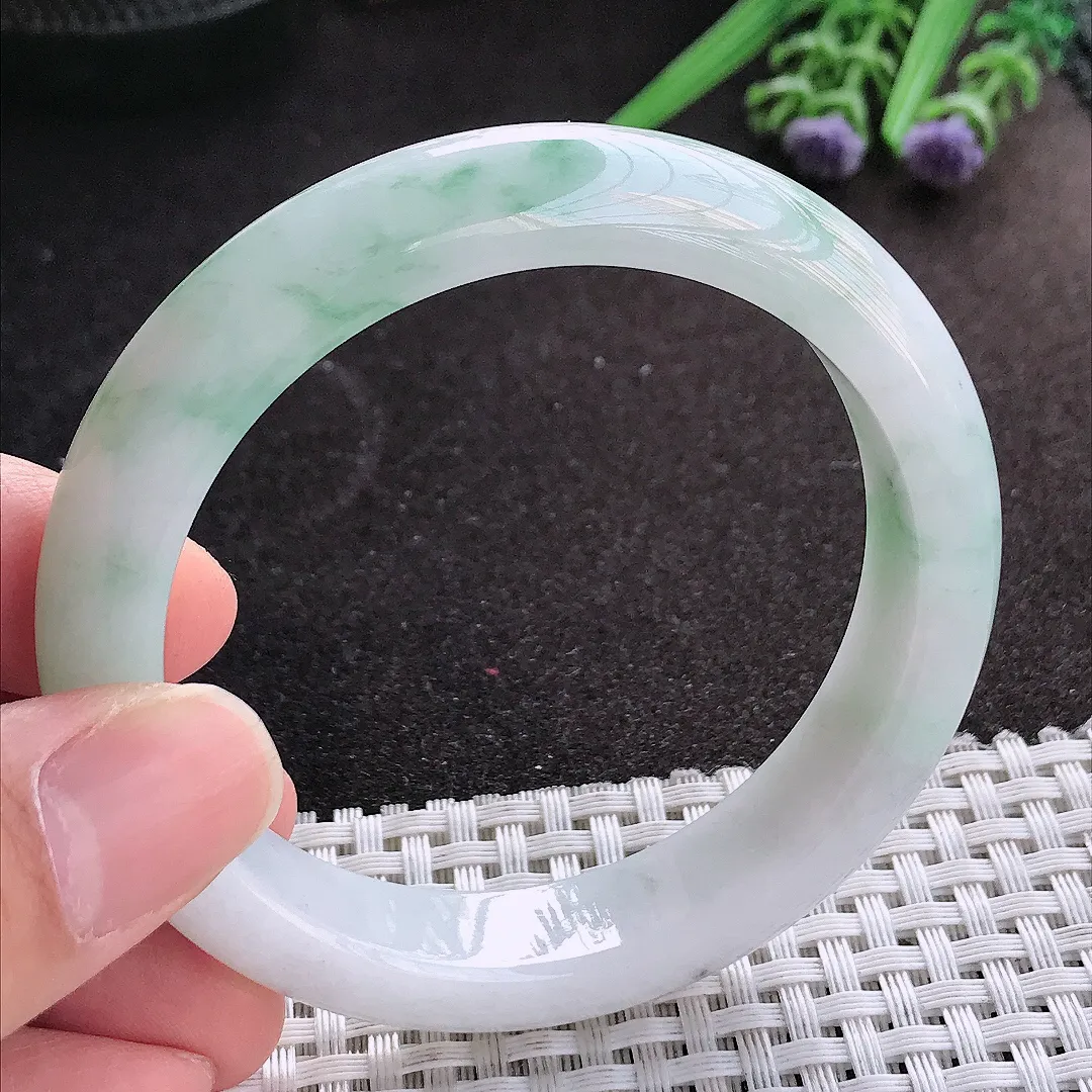 天然A货翡翠55.5/12.6/8.6老坑精美冰润飘花手镯宽边玉镯