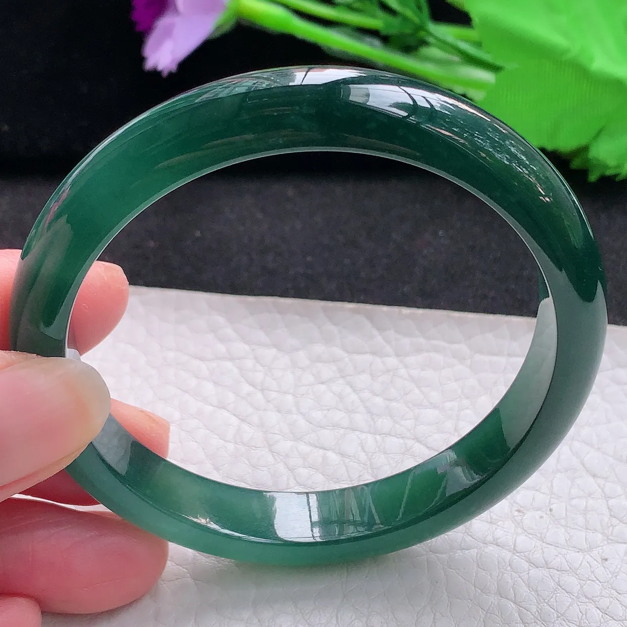 ll自然光56.5*10.3*7平安镯  天然翡翠a货蓝韵宽边玉镯子 玉手环