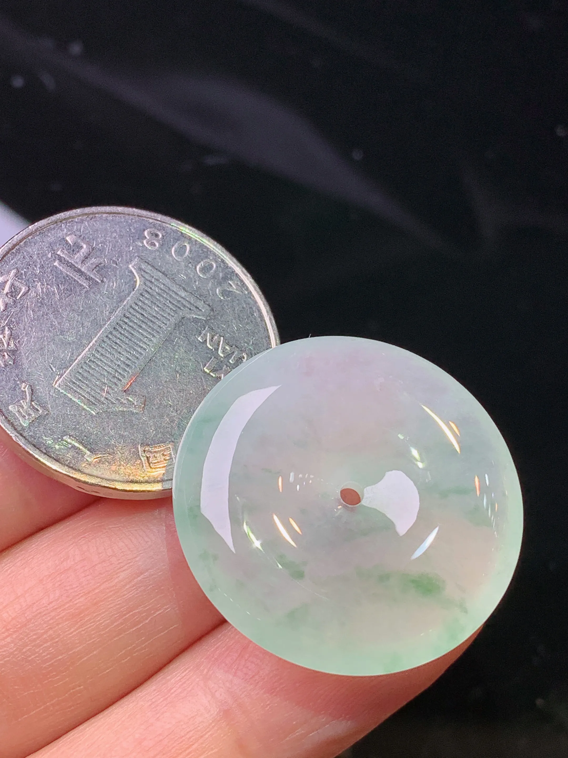 冰种平安扣吊坠 玉质细腻 色泽清新艳丽 整体尺寸26.3*6