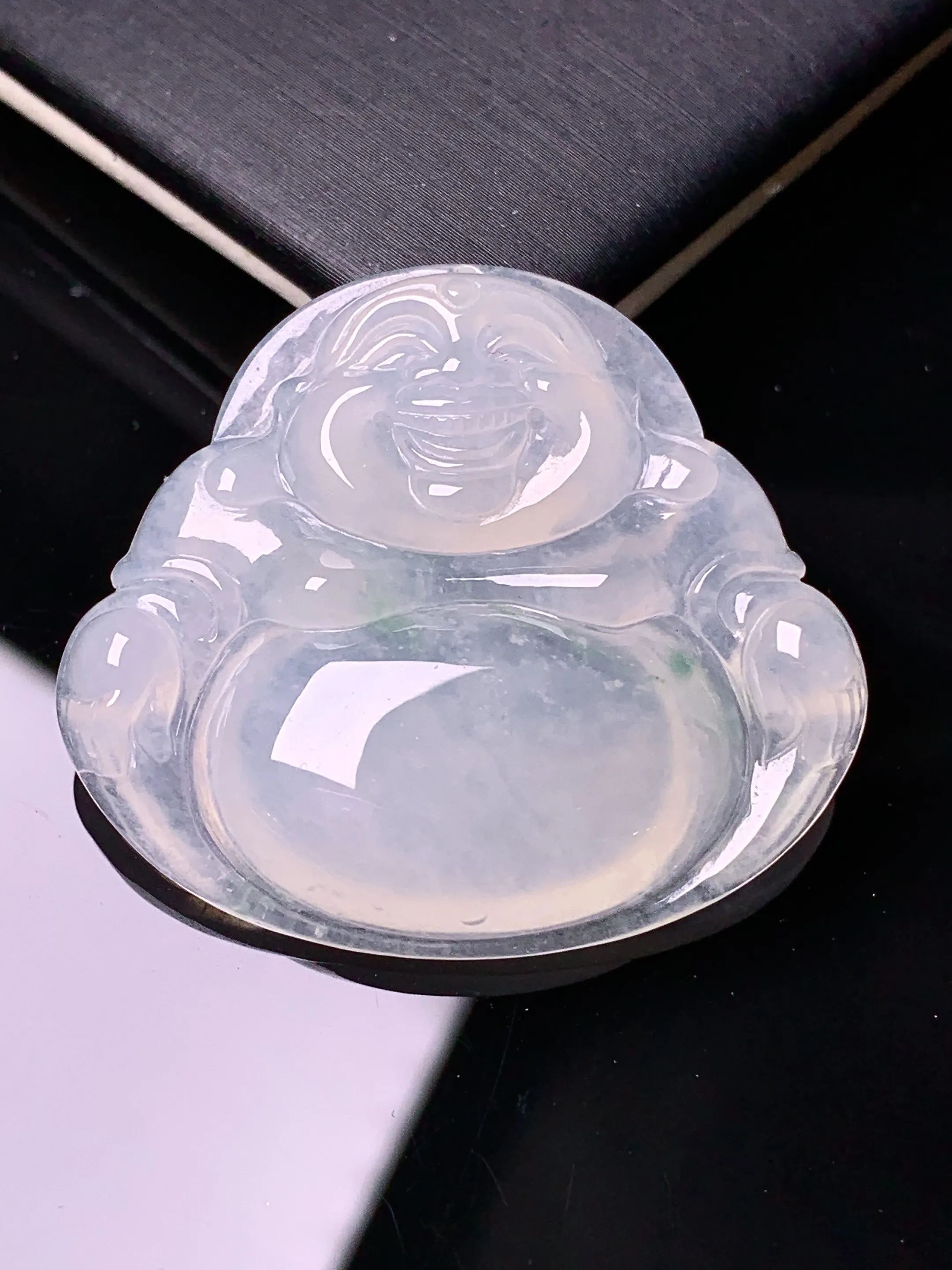 冰种佛公吊坠 玉质细腻 色泽清新艳丽 整体尺寸32.8*37.2*6.2