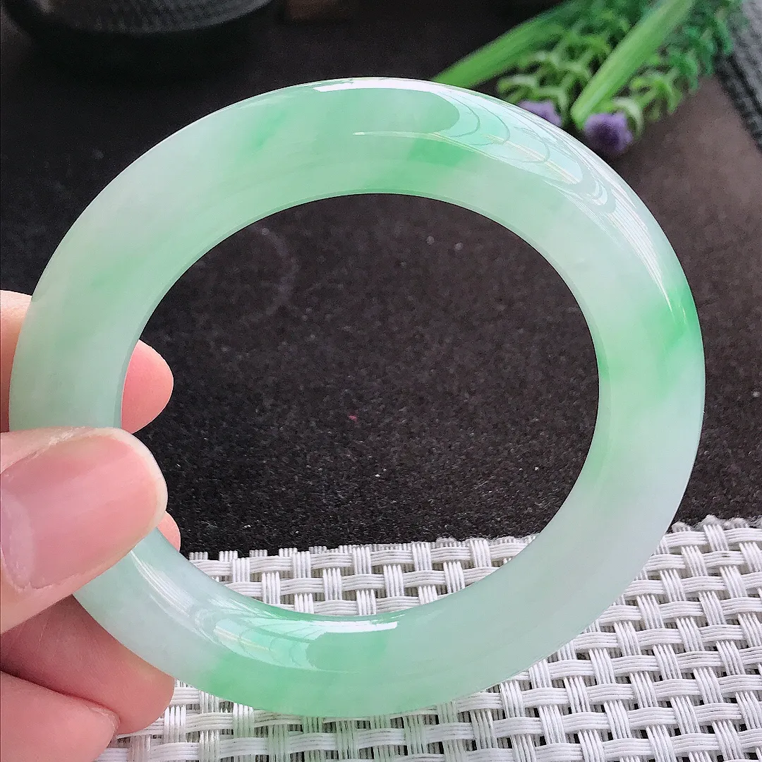 天然A货翡翠54/11.9老坑冰胶果冻冰甜绿胖圆条手镯收藏级翡翠玉镯