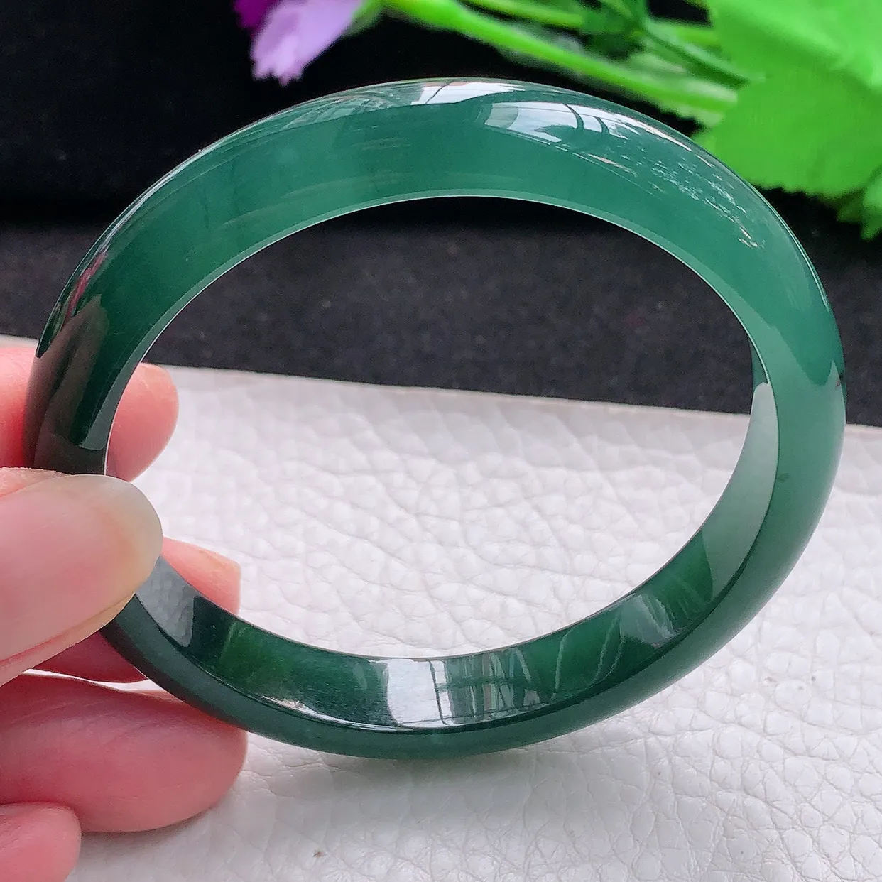 ll自然光56.5*10.3*7平安镯  天然翡翠a货蓝韵宽边玉镯子 玉手环