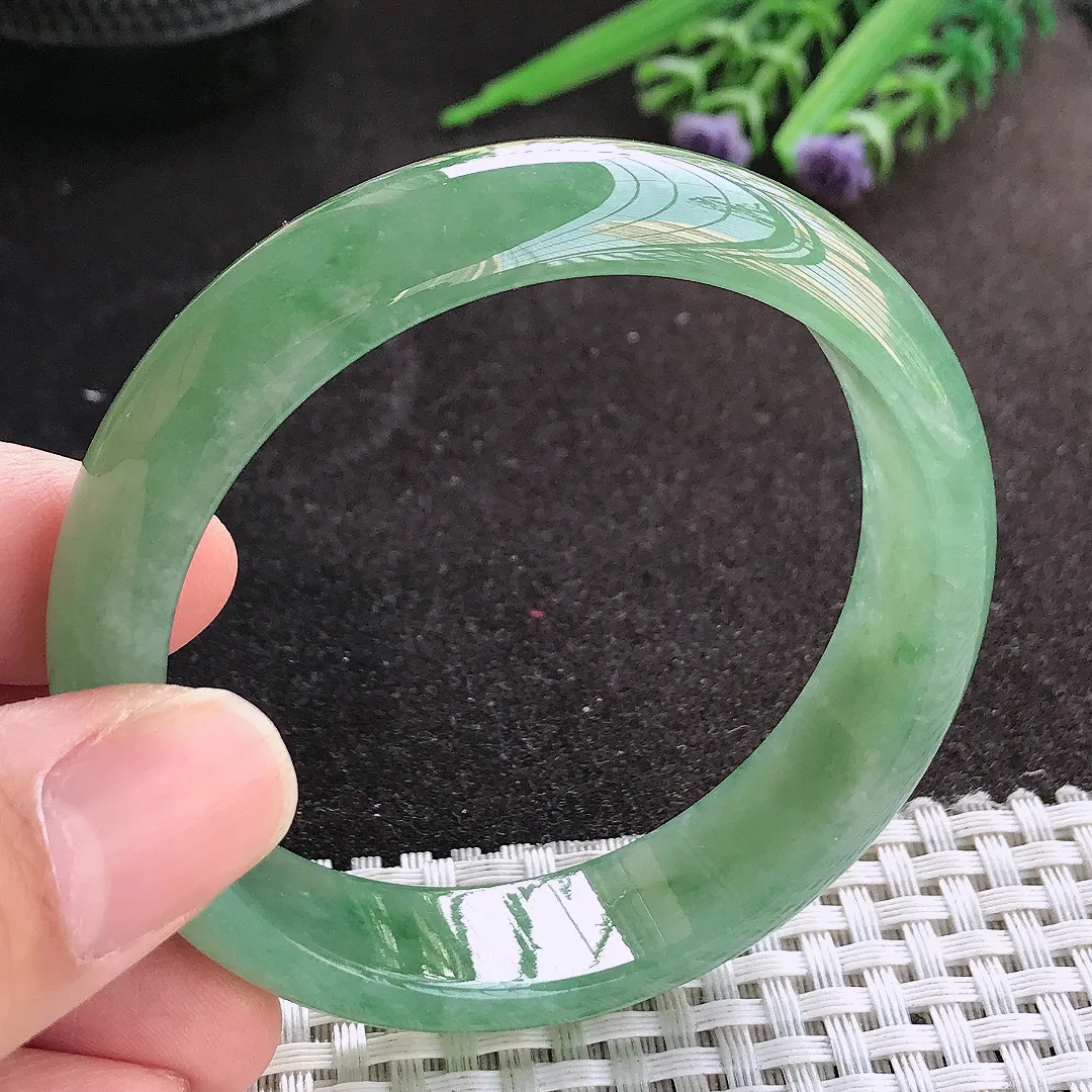 天然A货翡翠55/14.1/7老坑冰胶果冻冰晴满绿手镯宽边玉镯