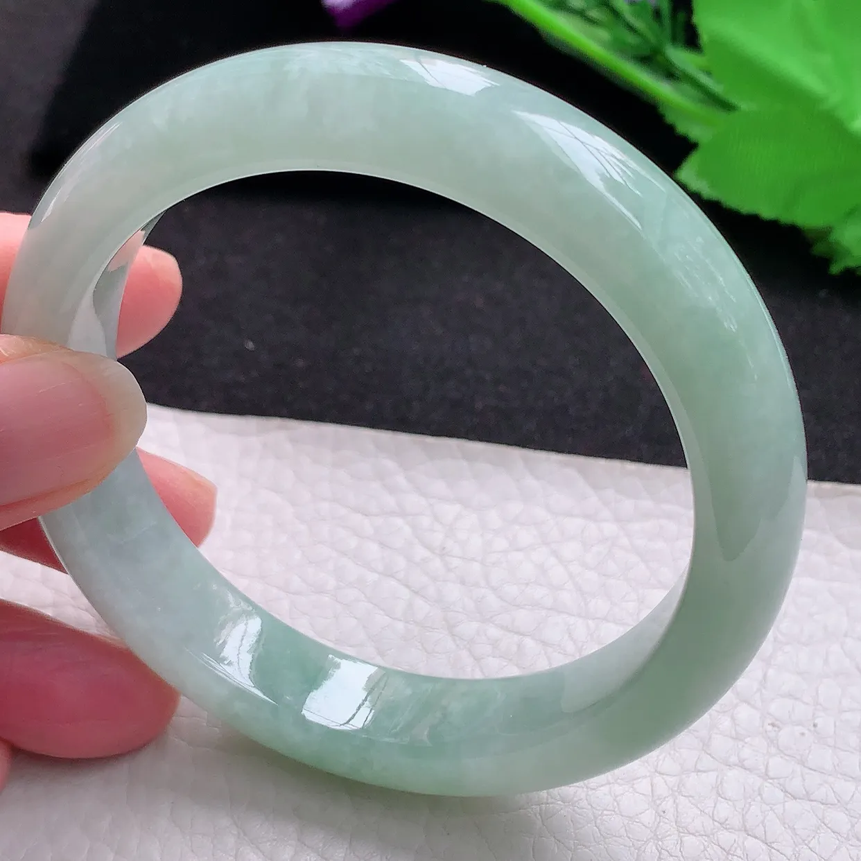 z大圈口60*12.7*8.8平安镯 缅甸翡翠A货晴绿宽边玉手镯玉手环