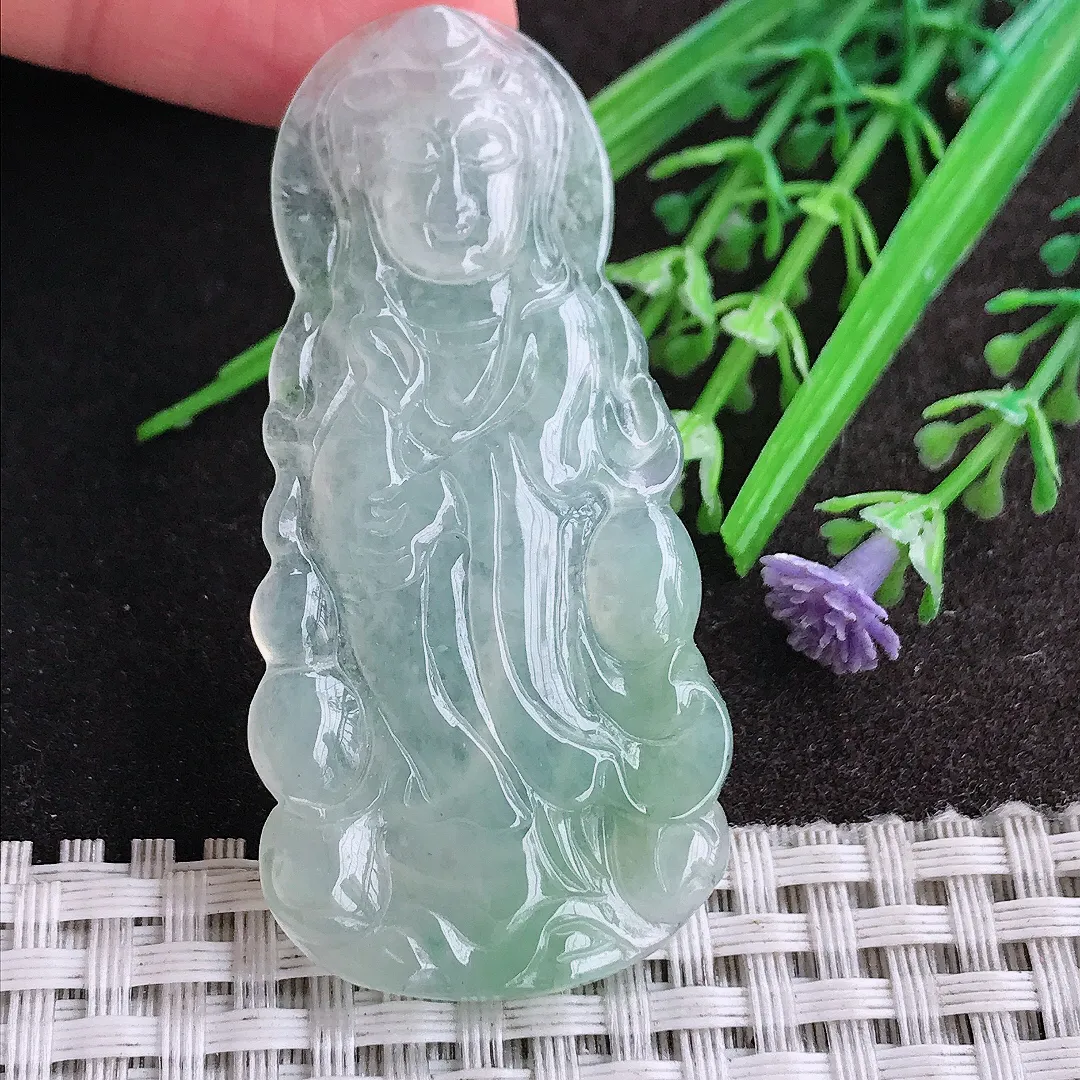 天然A货翡翠57/27.8/4.2老坑冰胶果冻冰晴观音菩萨吊坠翡翠挂件