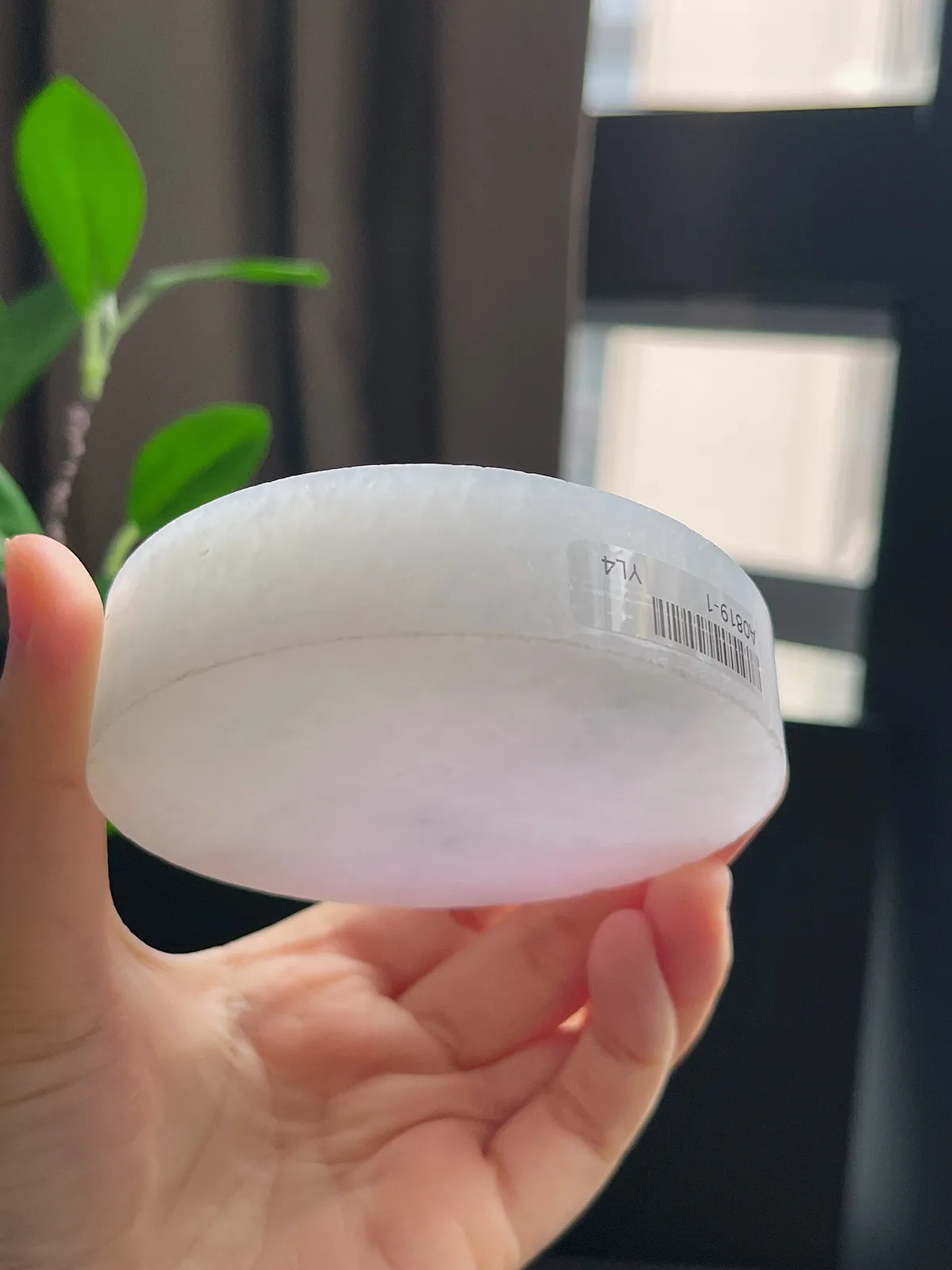 翡翠淡春彩镯饼，⭕️正圈最大做64，圆条最大做60