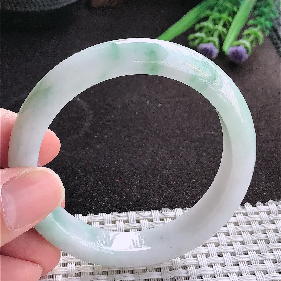 天然A货翡翠55.5/12.6/8.6老坑精美冰润飘花手镯宽边玉镯