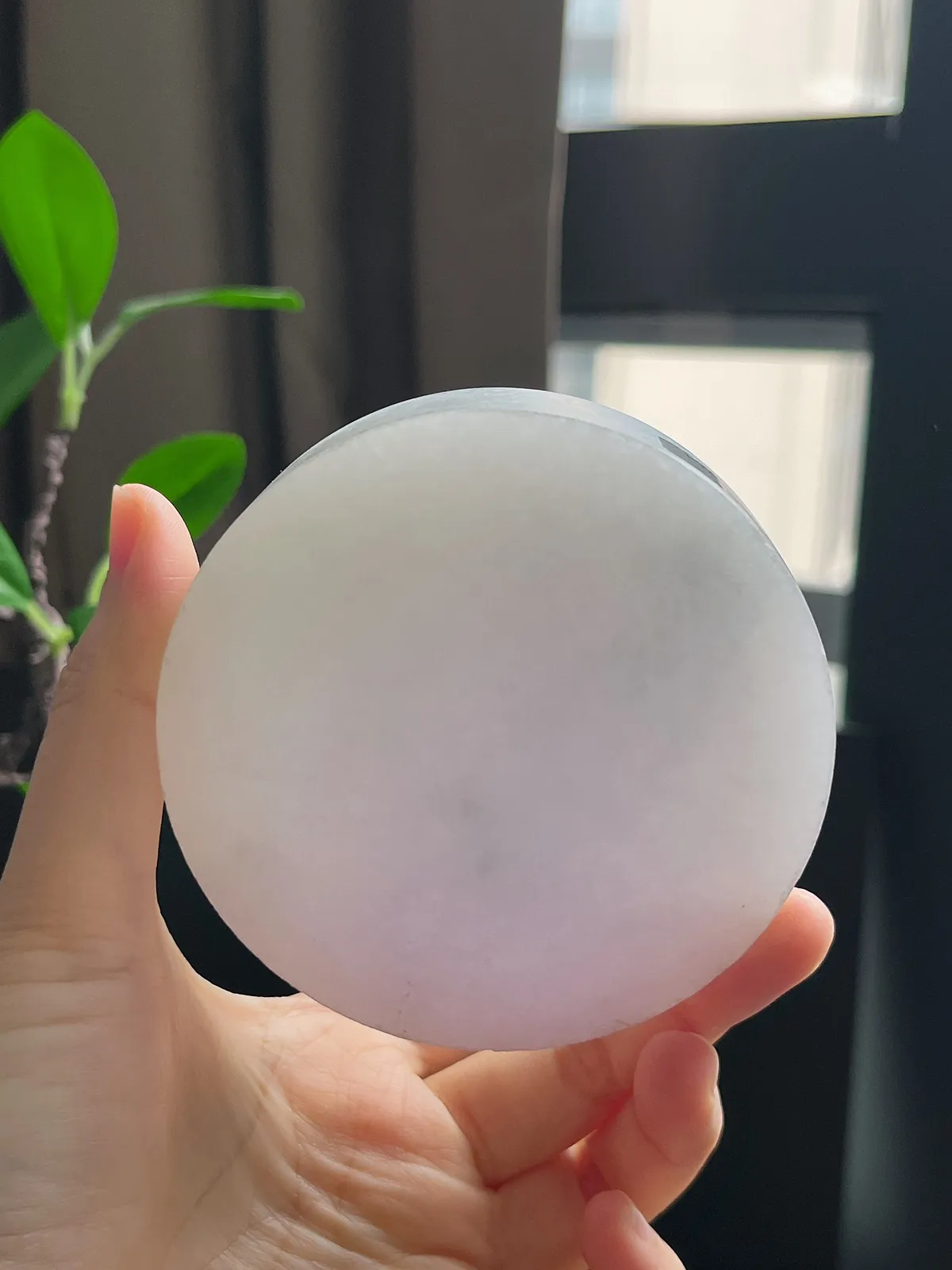 翡翠淡春彩镯饼，⭕️正圈最大做64，圆条最大做60