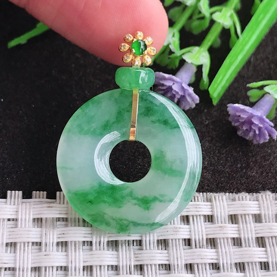 天然A货翡翠24.2/3.5老坑18k金镶嵌冰阳绿玉环吊坠翡翠平安扣挂件