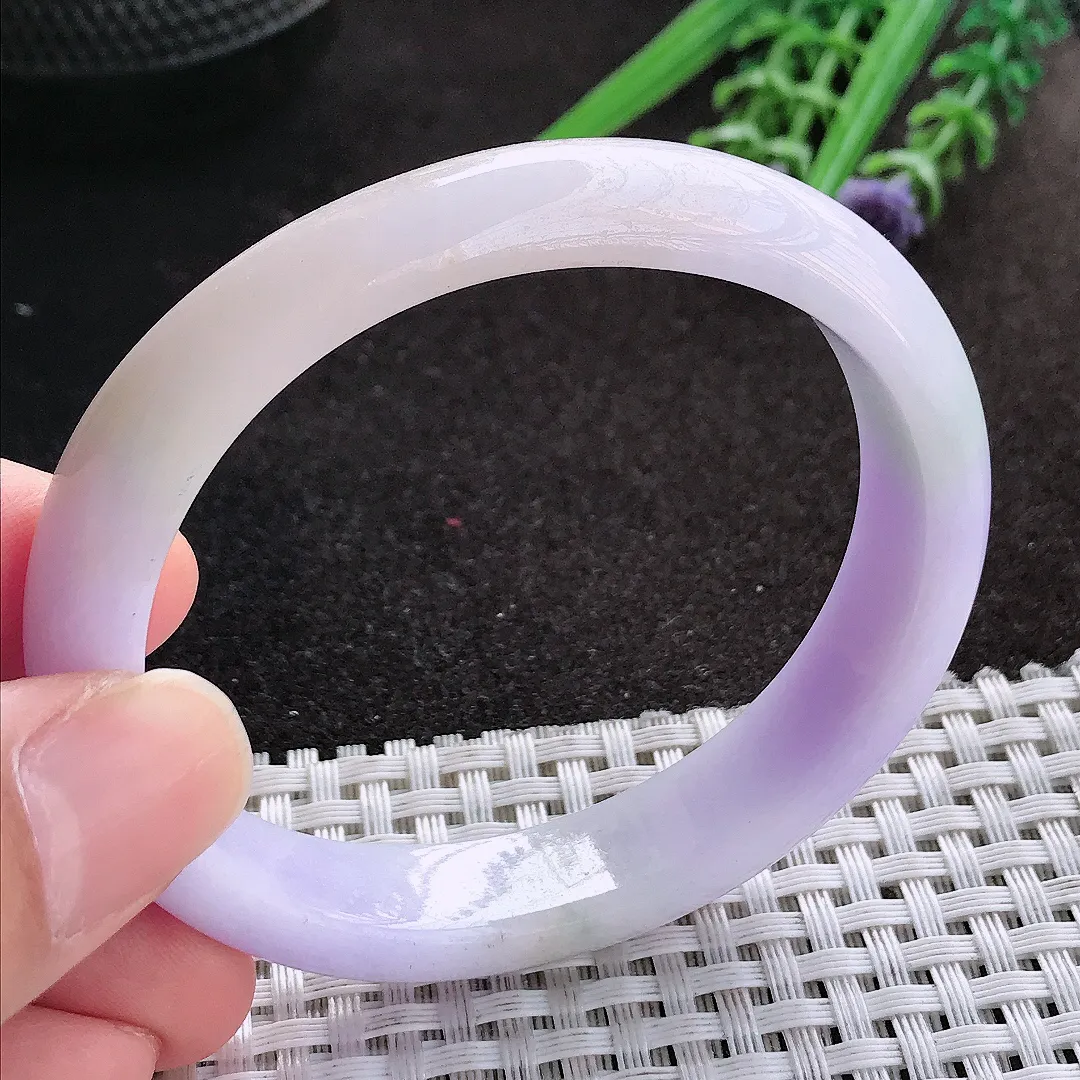 天然A货翡翠56/49.8/12.3/7.5老坑精美温润浓郁紫罗兰贵妃手镯宽边玉镯