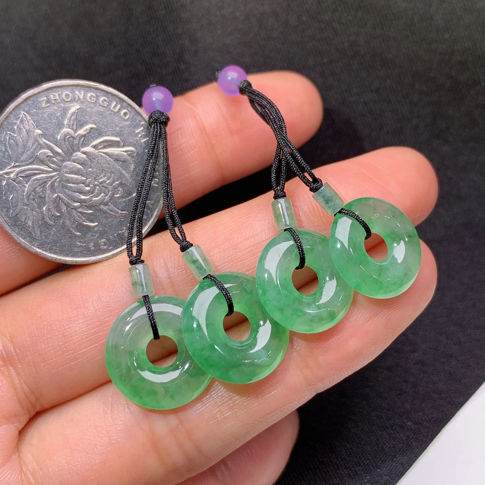 冰晴底甜甜圈一手，镶嵌佳品，冰润细腻，种水足，001 尺寸14*3.4