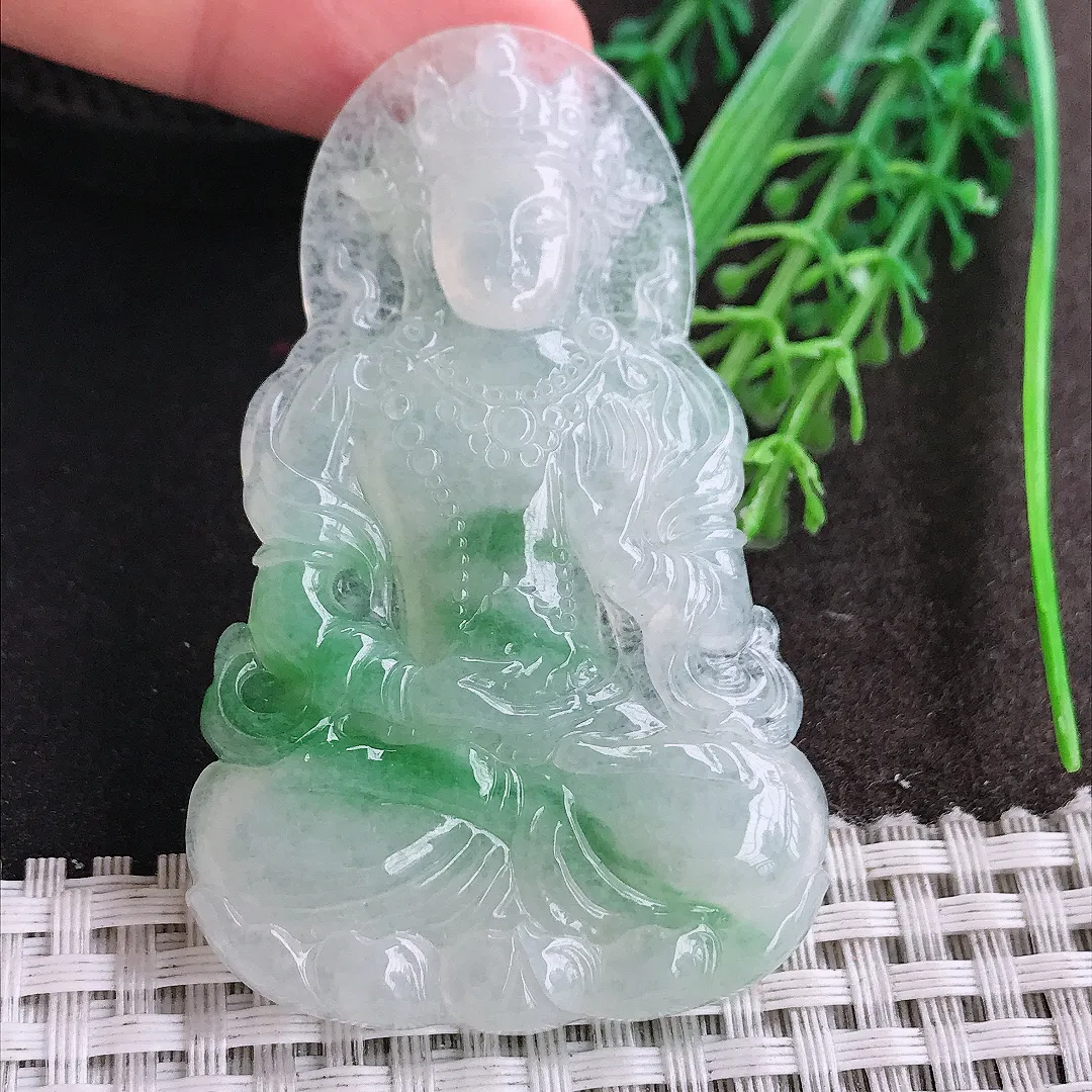天然A货翡翠63.9/40/6老坑精美冰胶飘绿渡母菩萨吊坠翡翠挂件