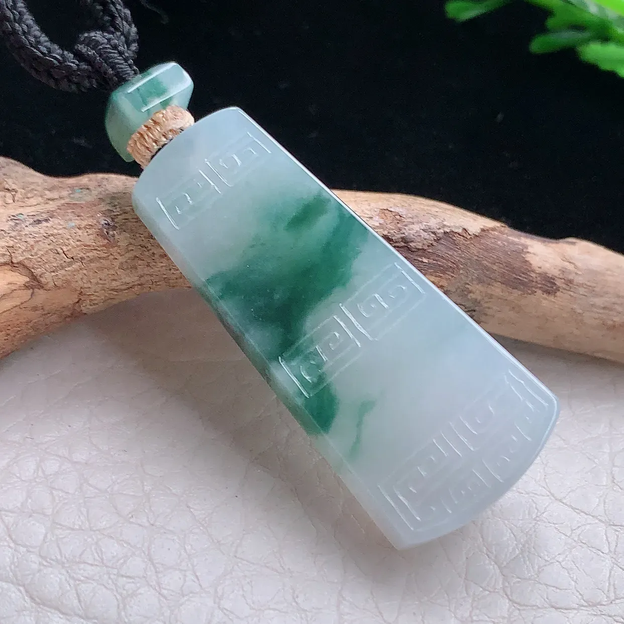 yl实拍39.3 *17.2*6缅甸天然翡翠冰飘花平安无事牌吊坠雕花素牌玉坠