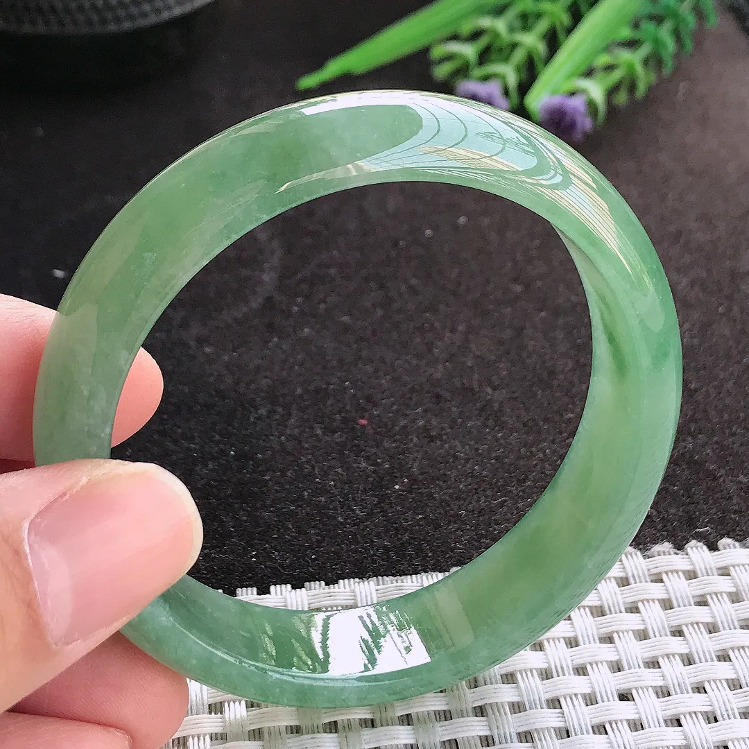 天然A货翡翠55/14.1/7老坑冰胶果冻冰晴满绿手镯宽边玉镯