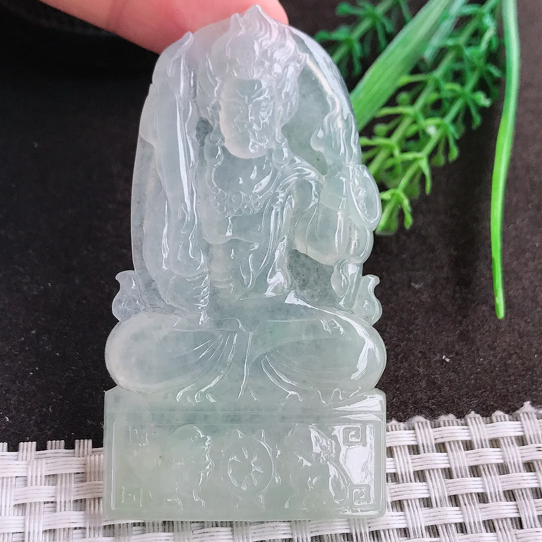 天然A货翡翠73/40/5.8老坑冰胶果冻冰晴不动明王吊坠翡翠挂件