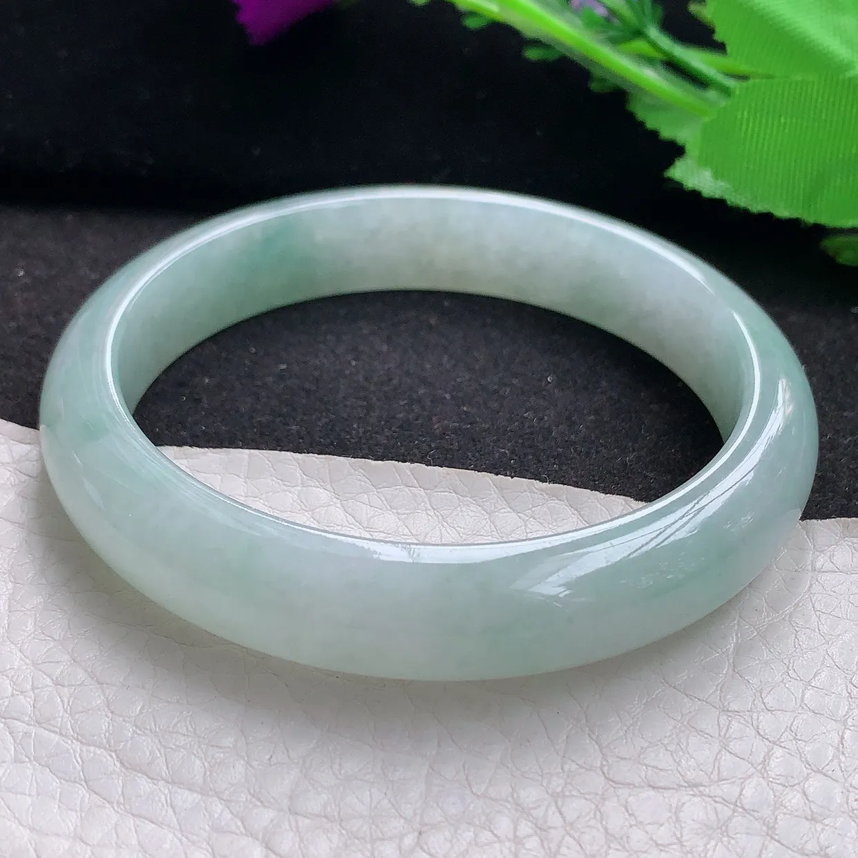 js自然光58*11.8*7.5平安镯 缅甸翡翠a货冰绿水灵宽边玉手镯玉手环