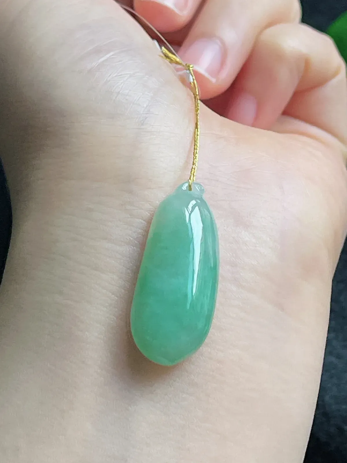 翡翠糯化种浅绿色福瓜