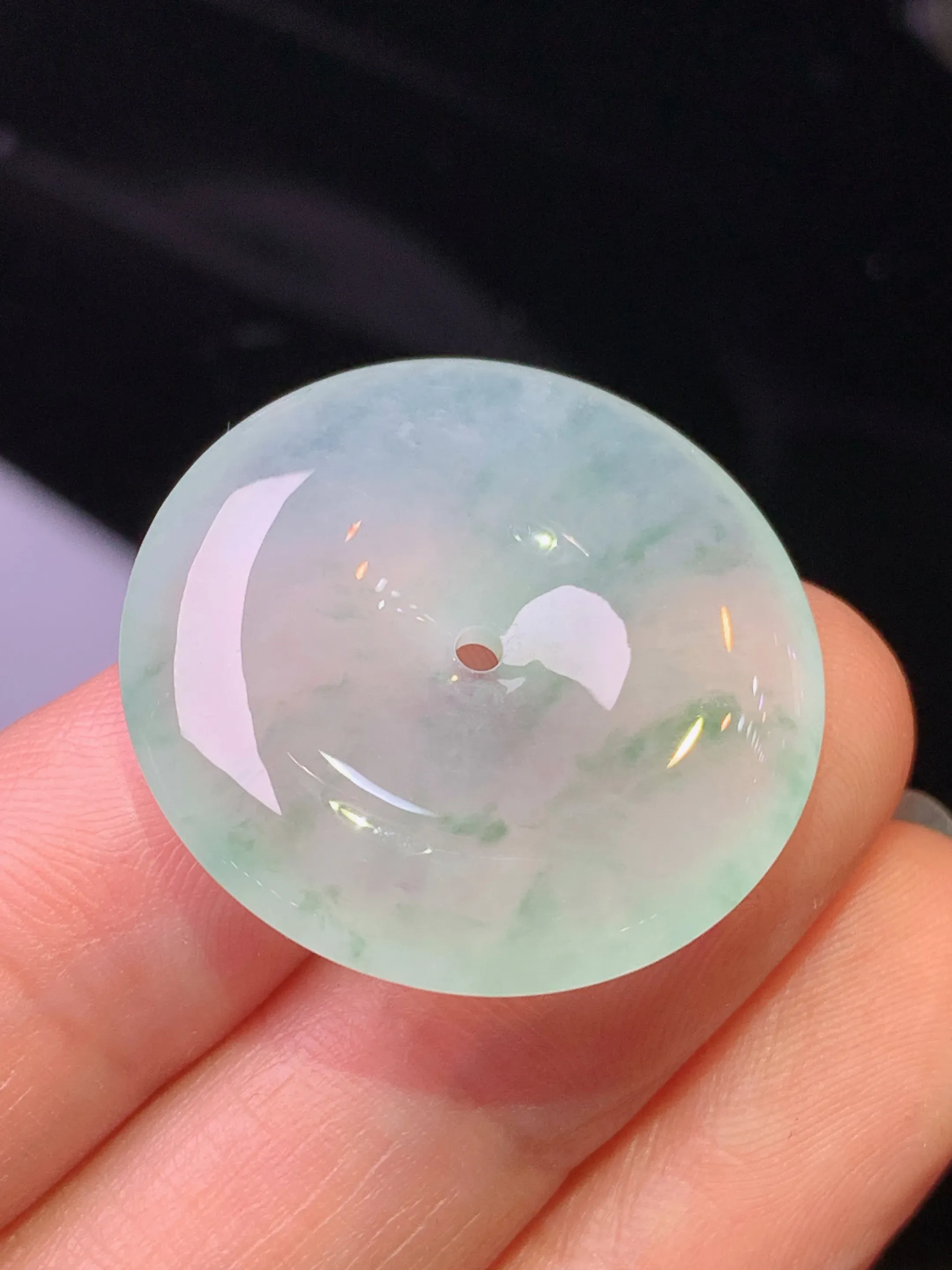 冰种平安扣吊坠 玉质细腻 色泽清新艳丽 整体尺寸26.3*6