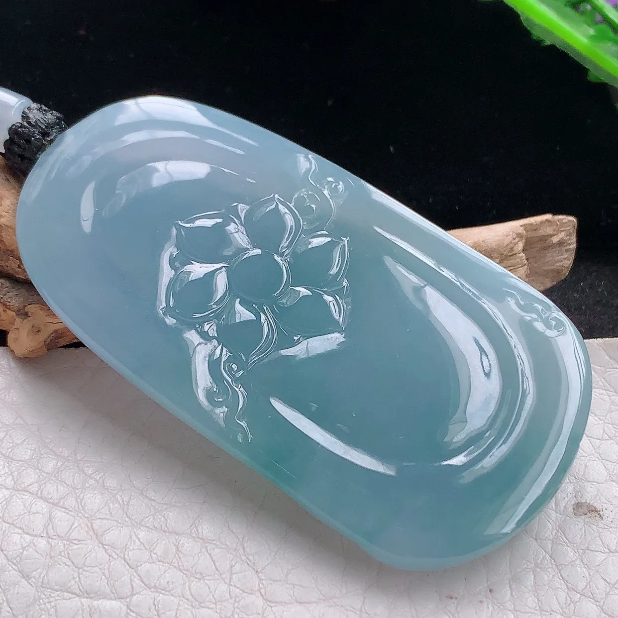 yl实拍68*36.2*7.5缅甸天然翡翠紫罗兰净瓶观音吊坠 持莲观世音菩萨