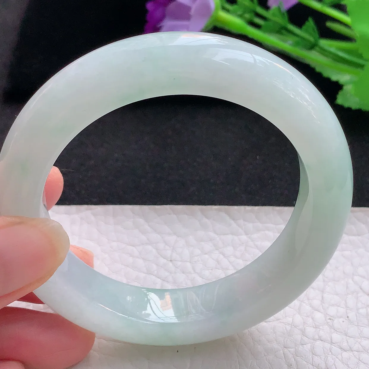 nr自然光55.5*13*10平安镯 缅甸翡翠A货玉手镯飘花厚装宽边玉手环