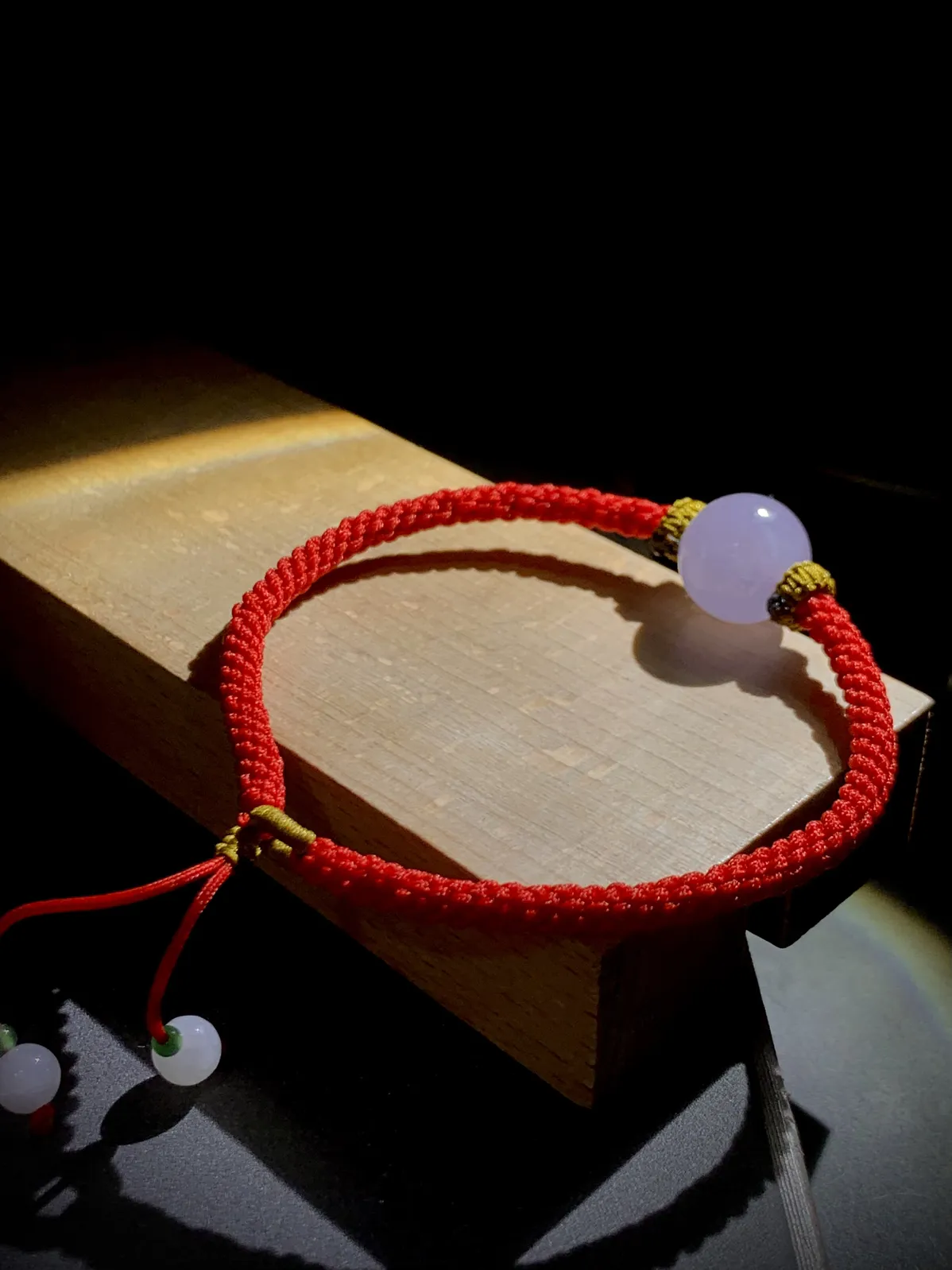 手工编绳，冰紫珠子时来运转手链，
直径12.5mm，