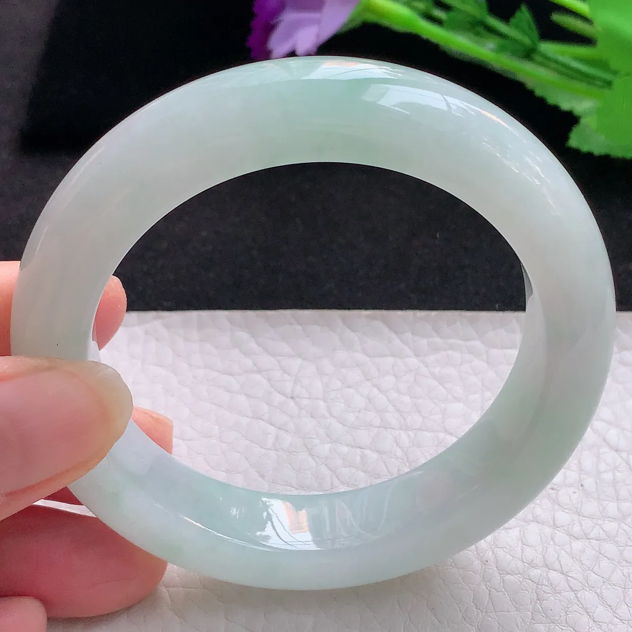 nr自然光55.5*13*10平安镯 缅甸翡翠A货玉手镯飘花厚装宽边玉手环