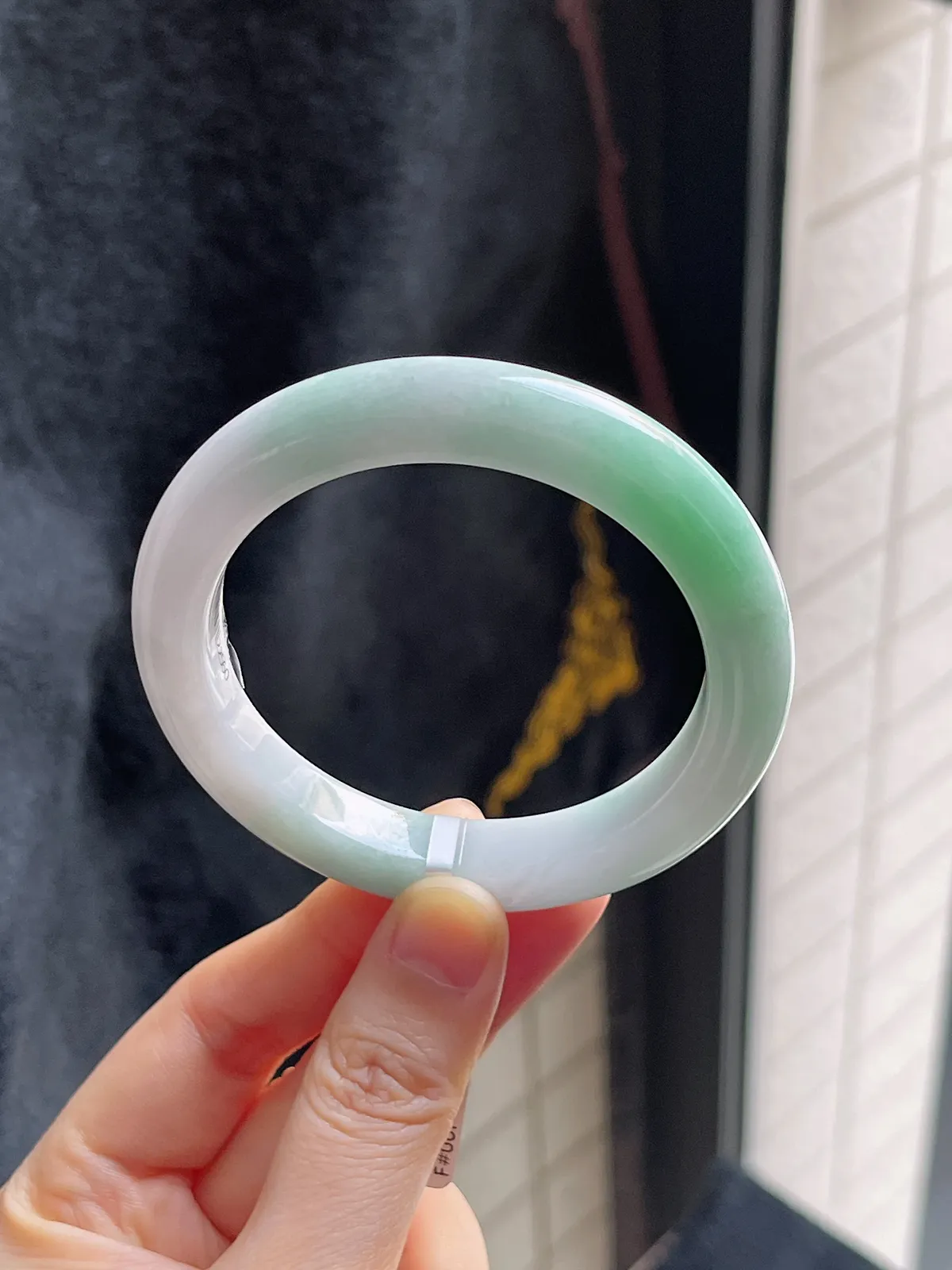 正圈54.2圈口，翡翠糯化种飘花手镯