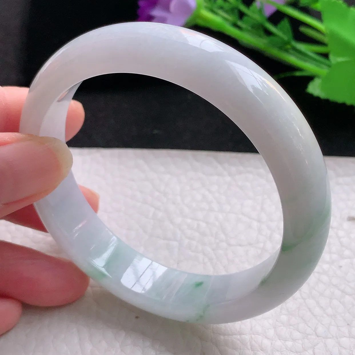 ee自然光59*13.8*8.2平安镯 缅甸翡翠A货飘花宽边玉手镯玉手环