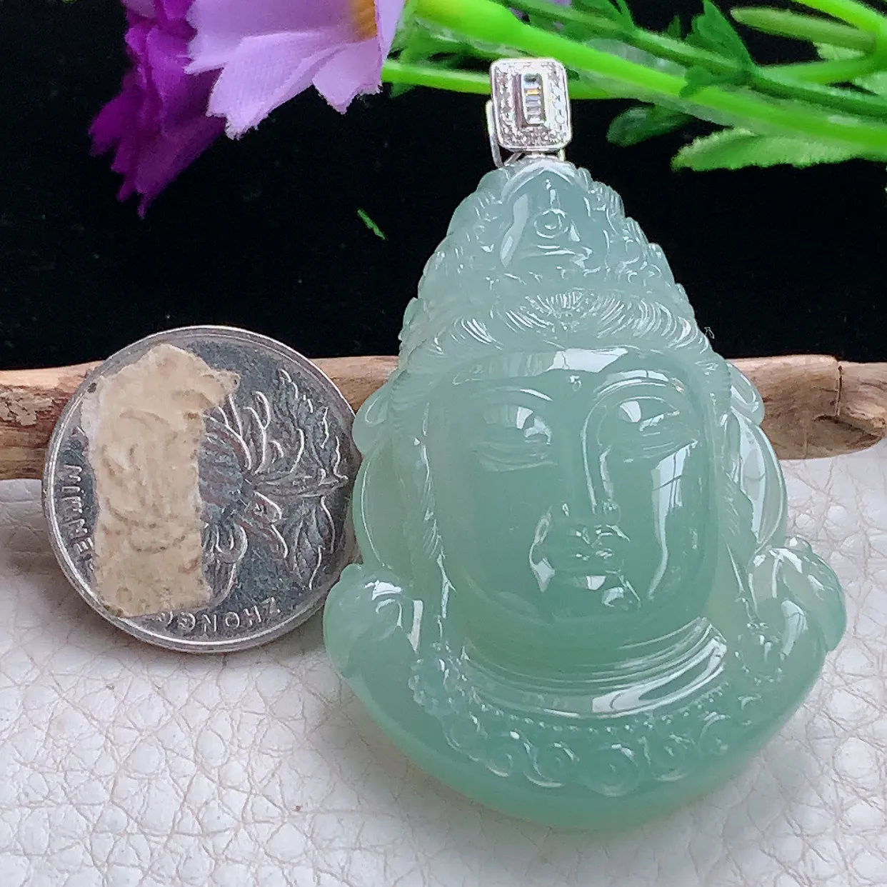 yl实拍53.3*38*11.5缅甸天然翡翠精雕冰晴观音头玉吊坠 观音首菩萨玉挂件