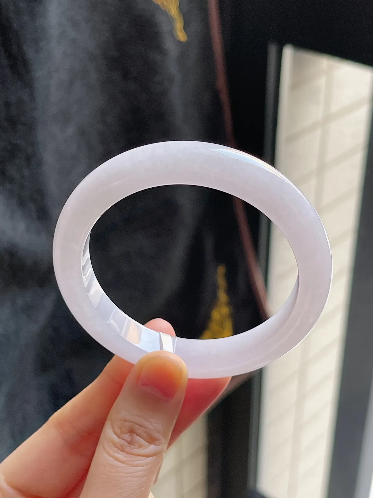 正圈55.8圈口，翡翠冰糯种淡紫色手镯