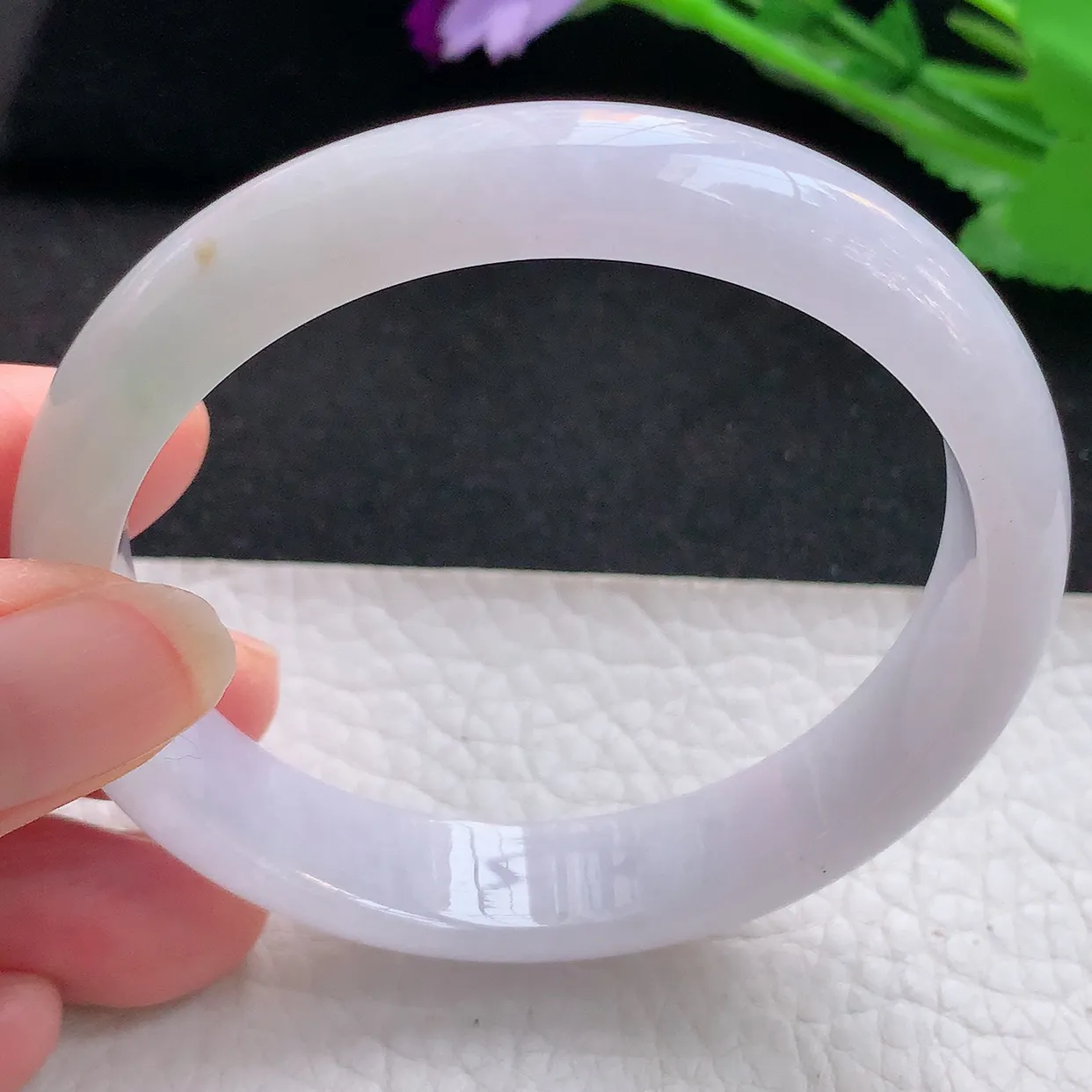 nr自然光57.5*12.2*6.8平安镯 缅甸翡翠A货玉手镯淡冰紫底宽边玉手环