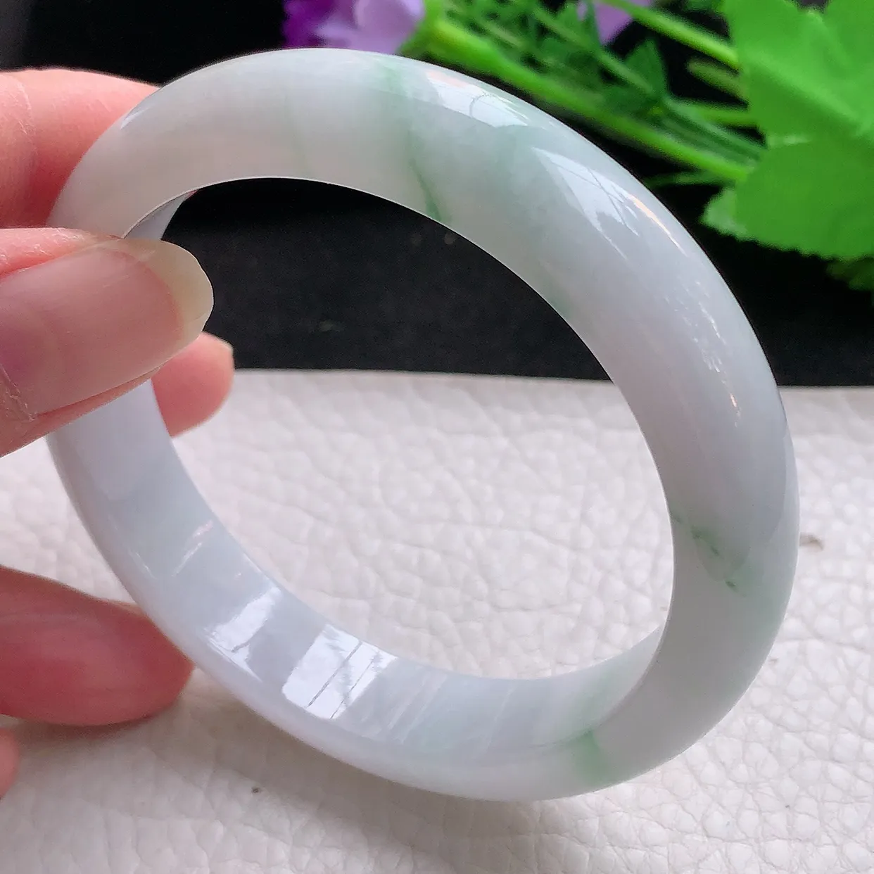 ee自然光59*13.8*8.2平安镯 缅甸翡翠A货飘花宽边玉手镯玉手环