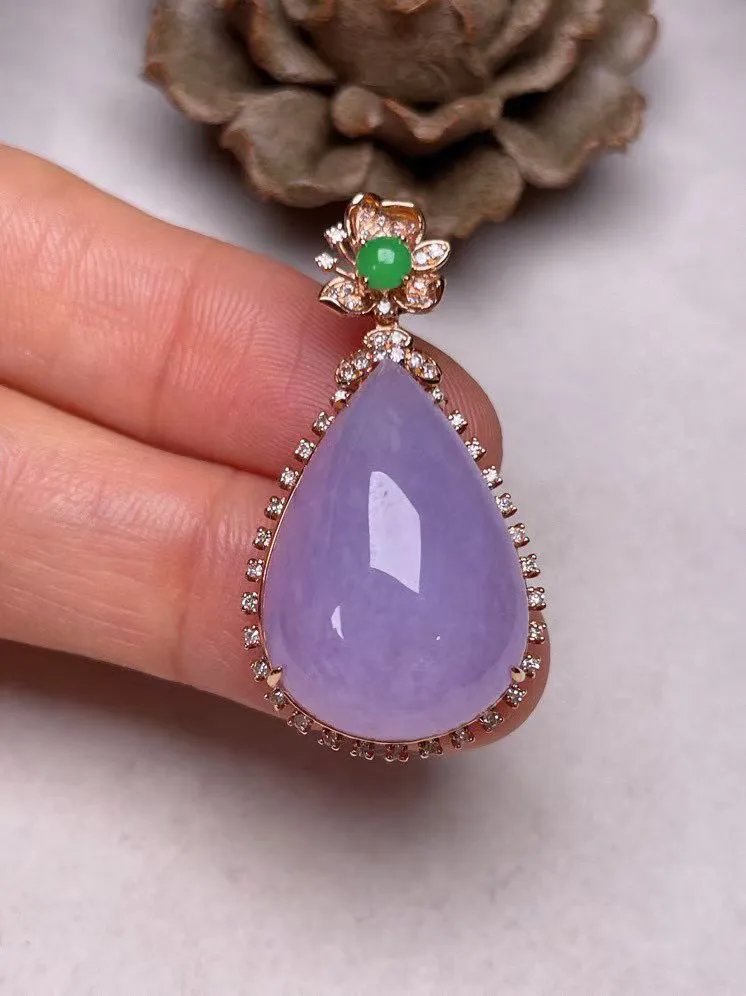 冰糯种紫罗兰滴水吊坠、真金真钻镶嵌，种水好，玉质细腻 .裸石尺寸 23.0*15.8