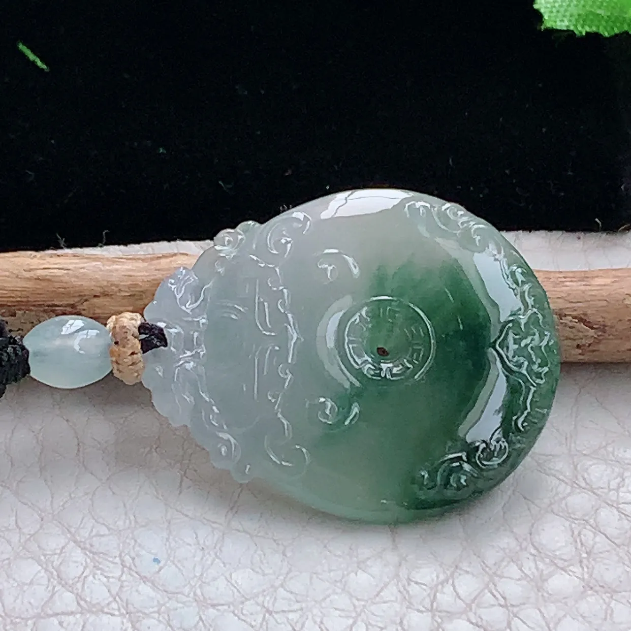 yl实拍31.8*27*5缅甸天然翡翠精雕冰飘花有求必应 玉扣玉吊坠 玉挂件