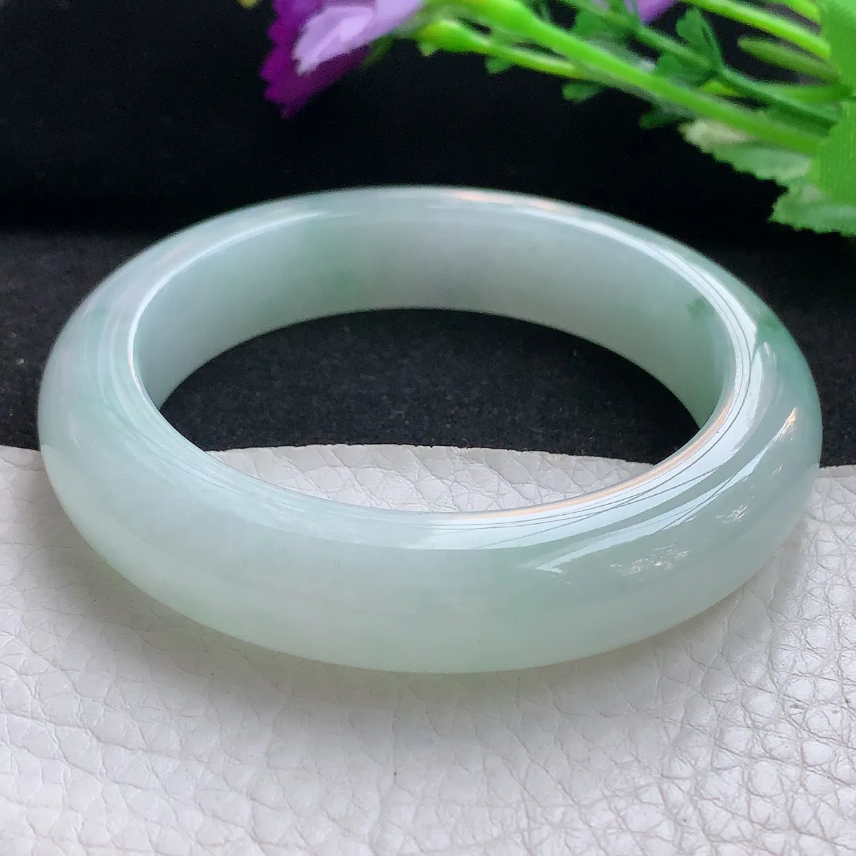 nr自然光55.5*13*10平安镯 缅甸翡翠A货玉手镯飘花厚装宽边玉手环