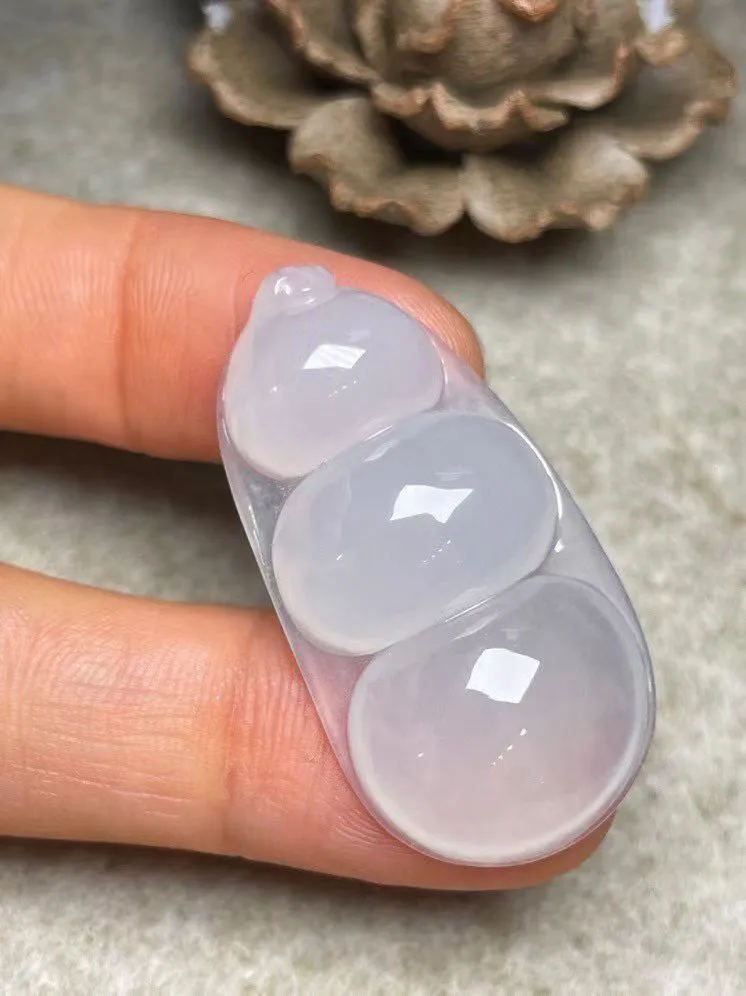 冰种【福豆】吊坠，种水好，玉质细腻 ，卖相好‘