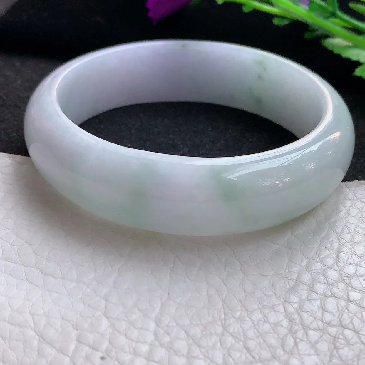 nr自然光59.5*16.8*8轮胎镯 缅甸翡翠A货玉手镯春带彩宽边玉手环