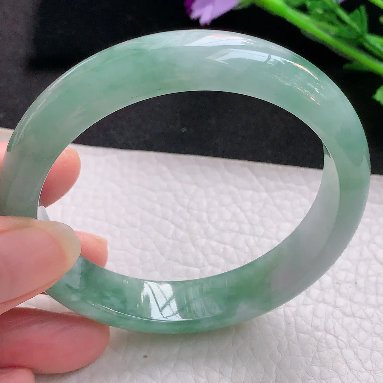 xh自然光58*13*7.7平安镯 翡翠玉手镯冰油宽边玉手环 美人镯