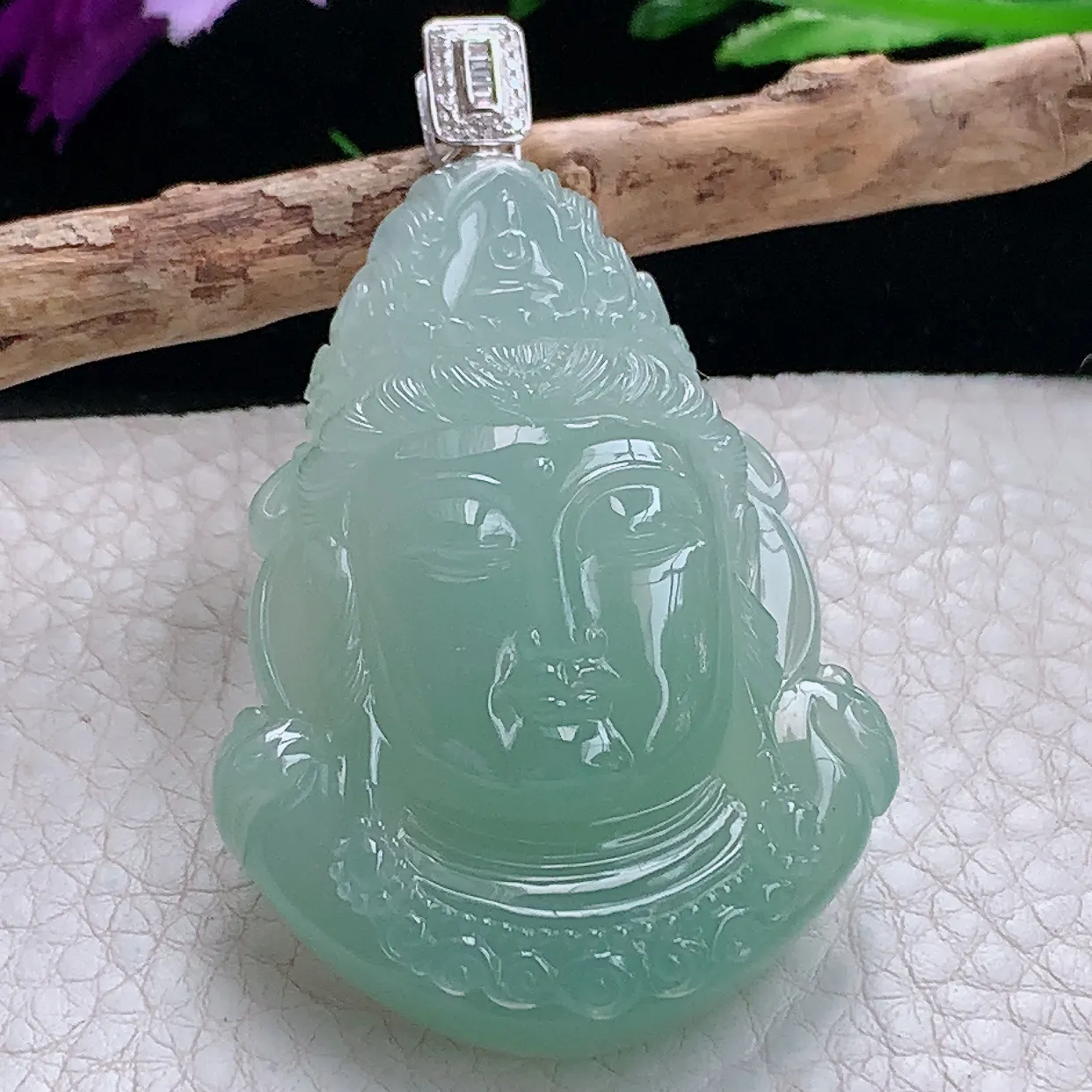 yl实拍53.3*38*11.5缅甸天然翡翠精雕冰晴观音头玉吊坠 观音首菩萨玉挂件