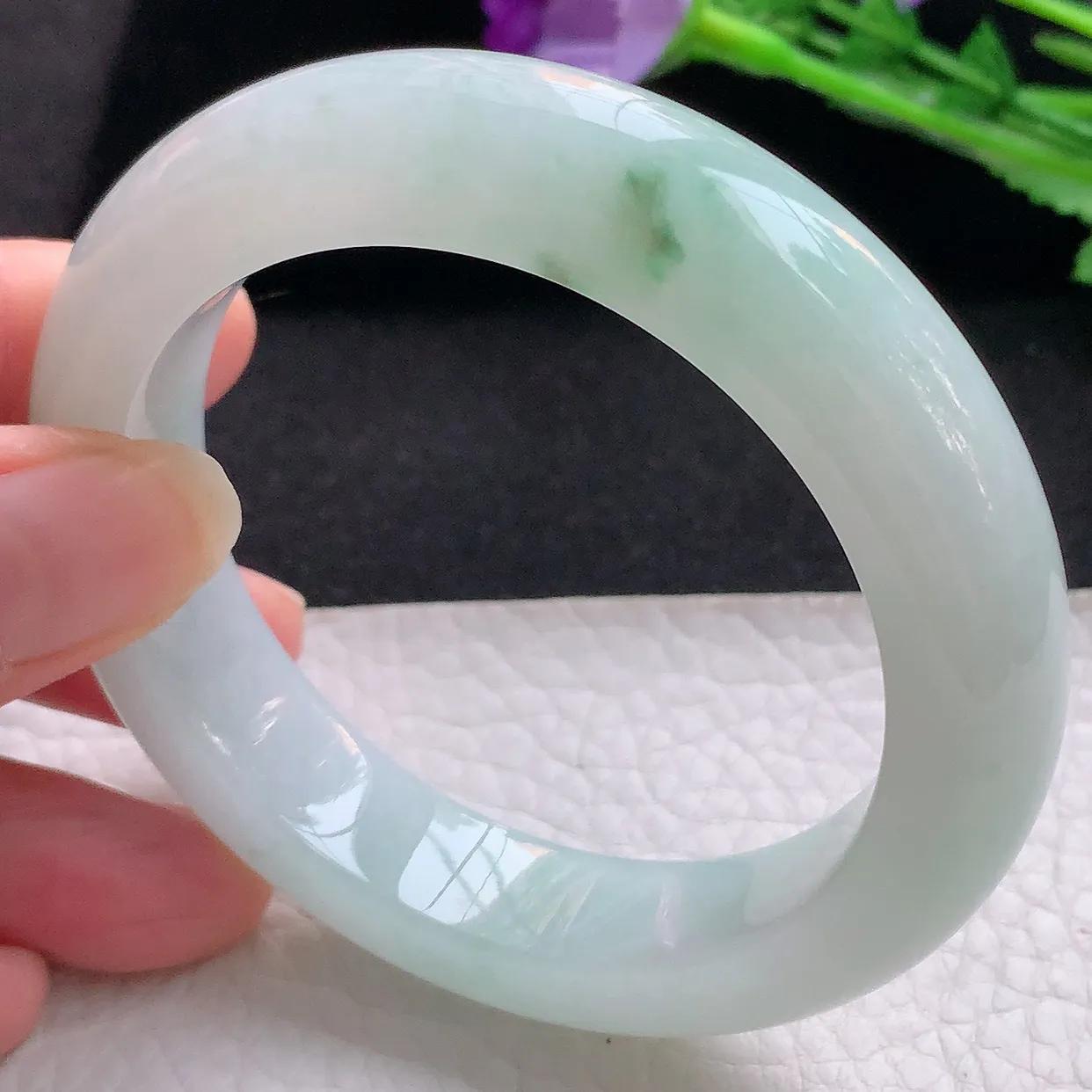 nr自然光55.5*13*10平安镯 缅甸翡翠A货玉手镯飘花厚装宽边玉手环