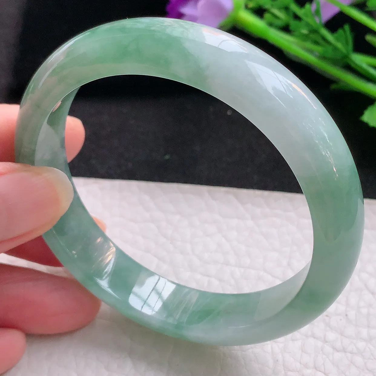 xh自然光58*13*7.7平安镯 翡翠玉手镯冰油宽边玉手环 美人镯