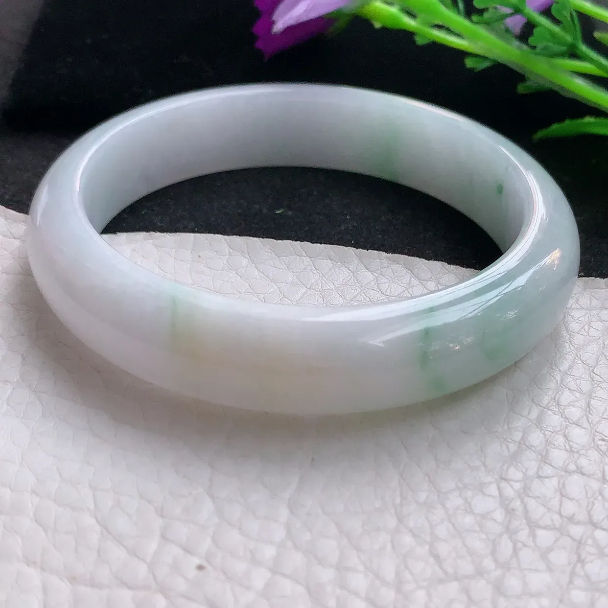 ee自然光59*13.8*8.2平安镯 缅甸翡翠A货飘花宽边玉手镯玉手环