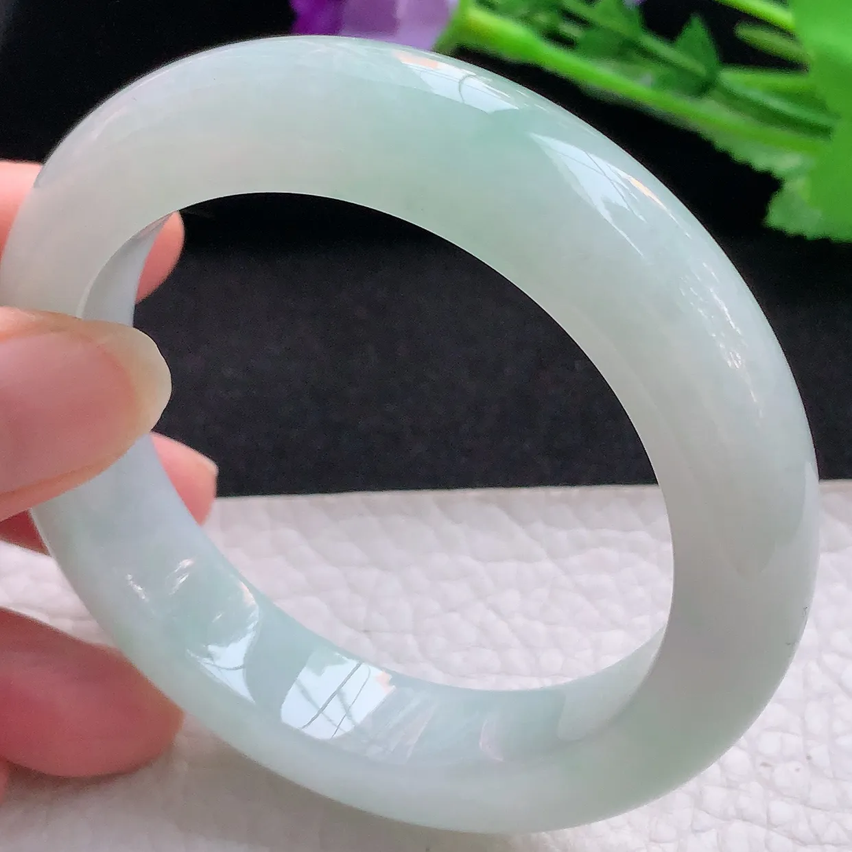 nr自然光55.5*13*10平安镯 缅甸翡翠A货玉手镯飘花厚装宽边玉手环