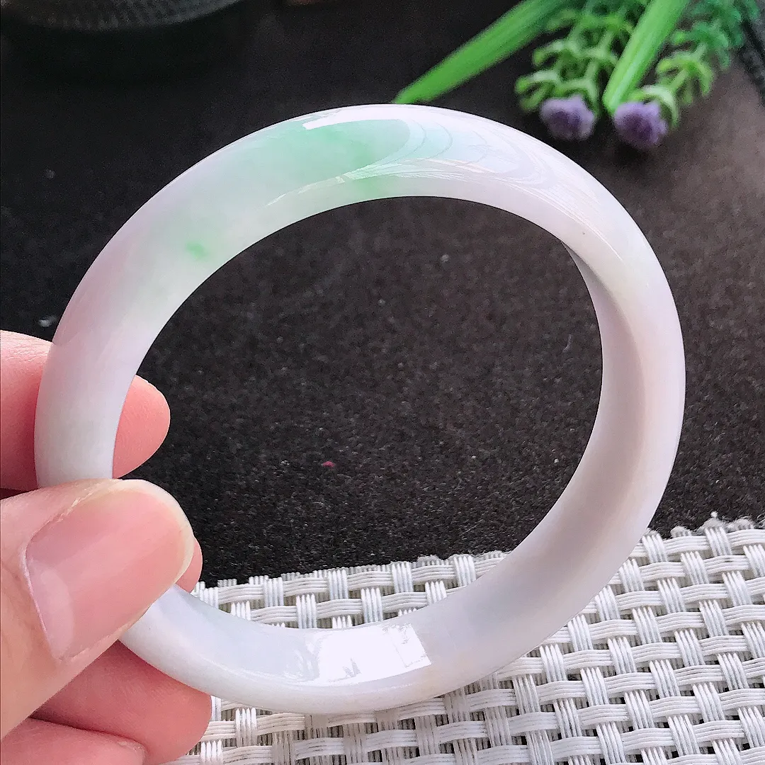 天然A货翡翠58/13.5/7老坑秀气温润飘绿吊坠翡翠玉镯手环