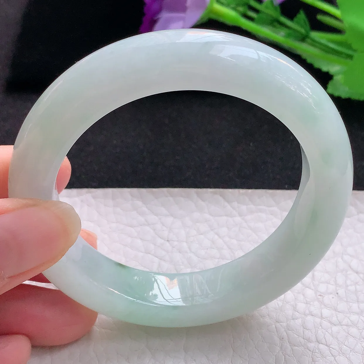 nr自然光55.5*13*10平安镯 缅甸翡翠A货玉手镯飘花厚装宽边玉手环